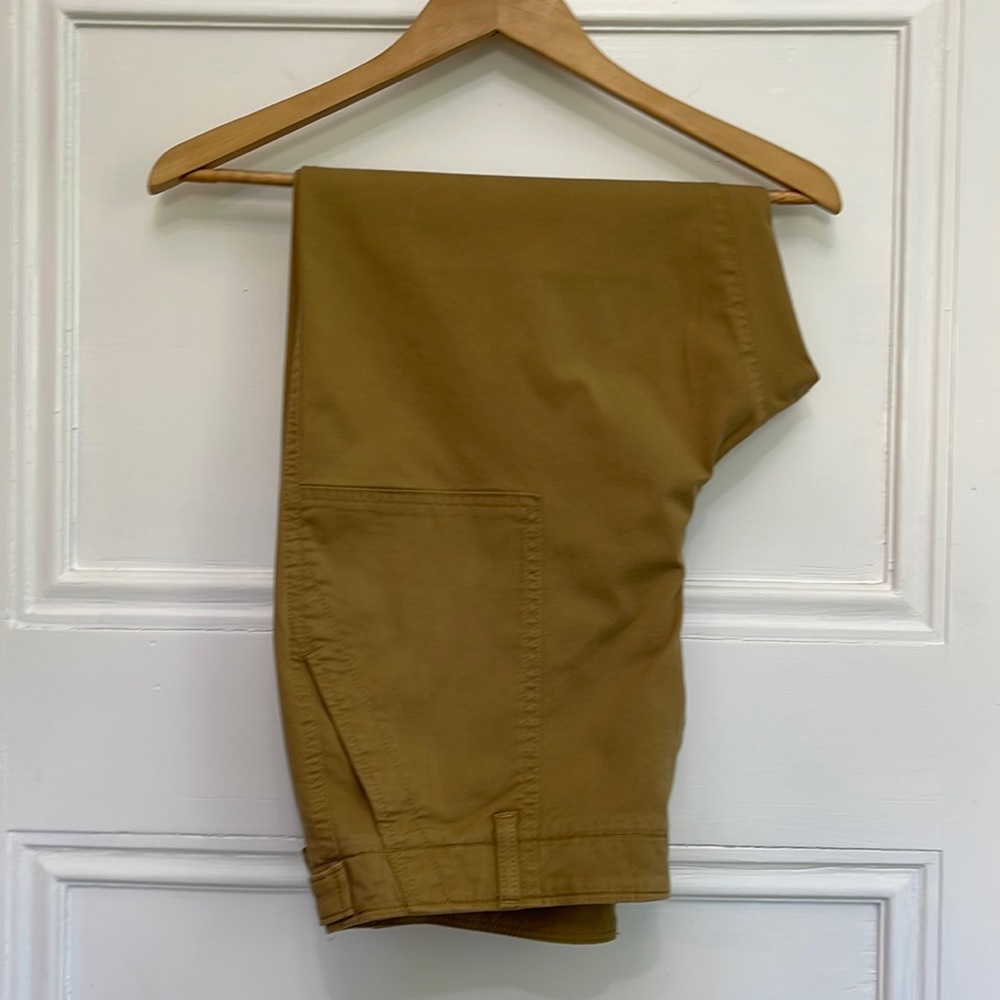 Talbots High Waisted Patch Pocket Cargo Cropped Pants Khaki Tan Petites 16P